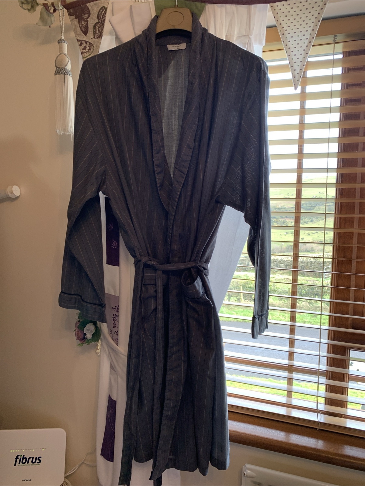 Men’s Thin Grey Stripe Extra Large Dressing Gown Robe XL eBay
