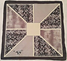 SCARF VINTAGE AUTHENTIC ANIMAL PRINT CHEETAH GRAY SILK 21" SQUARE SMALL
