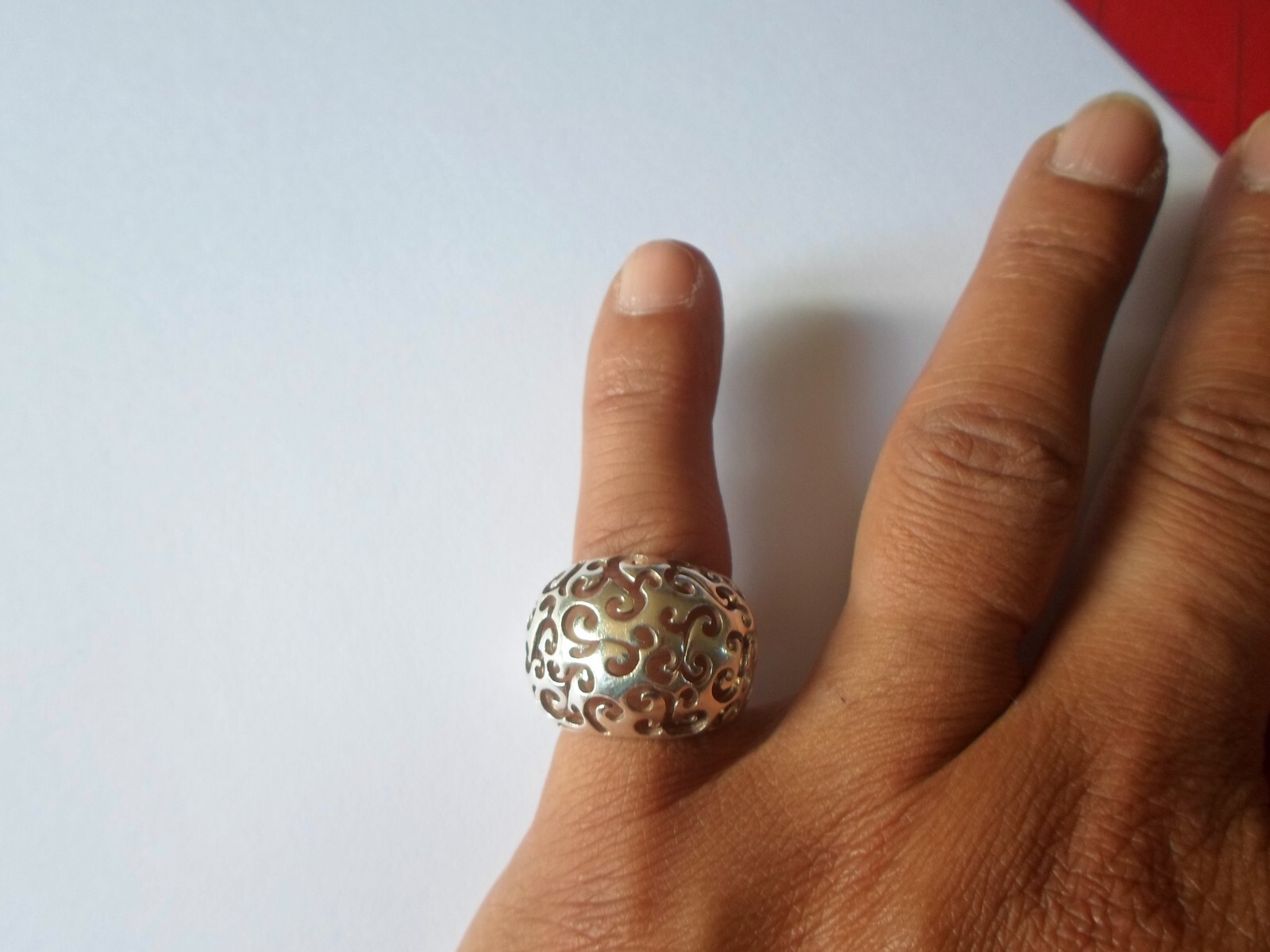 solid silver ring, dome, openwork arabesques, siz… - image 1