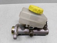 Maître-cylindre de frein Nissan MAXIMA