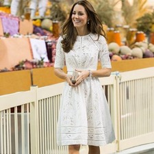 Zimmermann Roamer Dress Size 1 AU 10 / US 6 White Cotton Broderie Anglaise Lace
