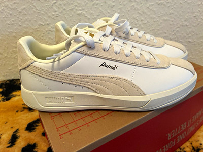 PUMA Damen Sneaker ClubKlassika Low Top Weiß/Beige EU 41 UK 7,5 US 10