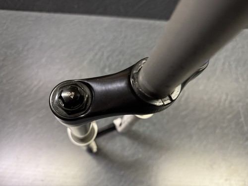 Rockshox Sektor RL 26” Forks - Picture 17 of 24
