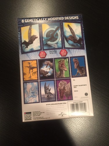 2015 NIB Jurassic World Dinosaur 32 Lenticular Valentines Jurassic Park - Picture 2 of 3