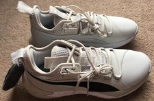 -PUMA UPROAR Hybrid Court. MEN's trainers. Size 9. 192775-03, EAN: 4062449658453