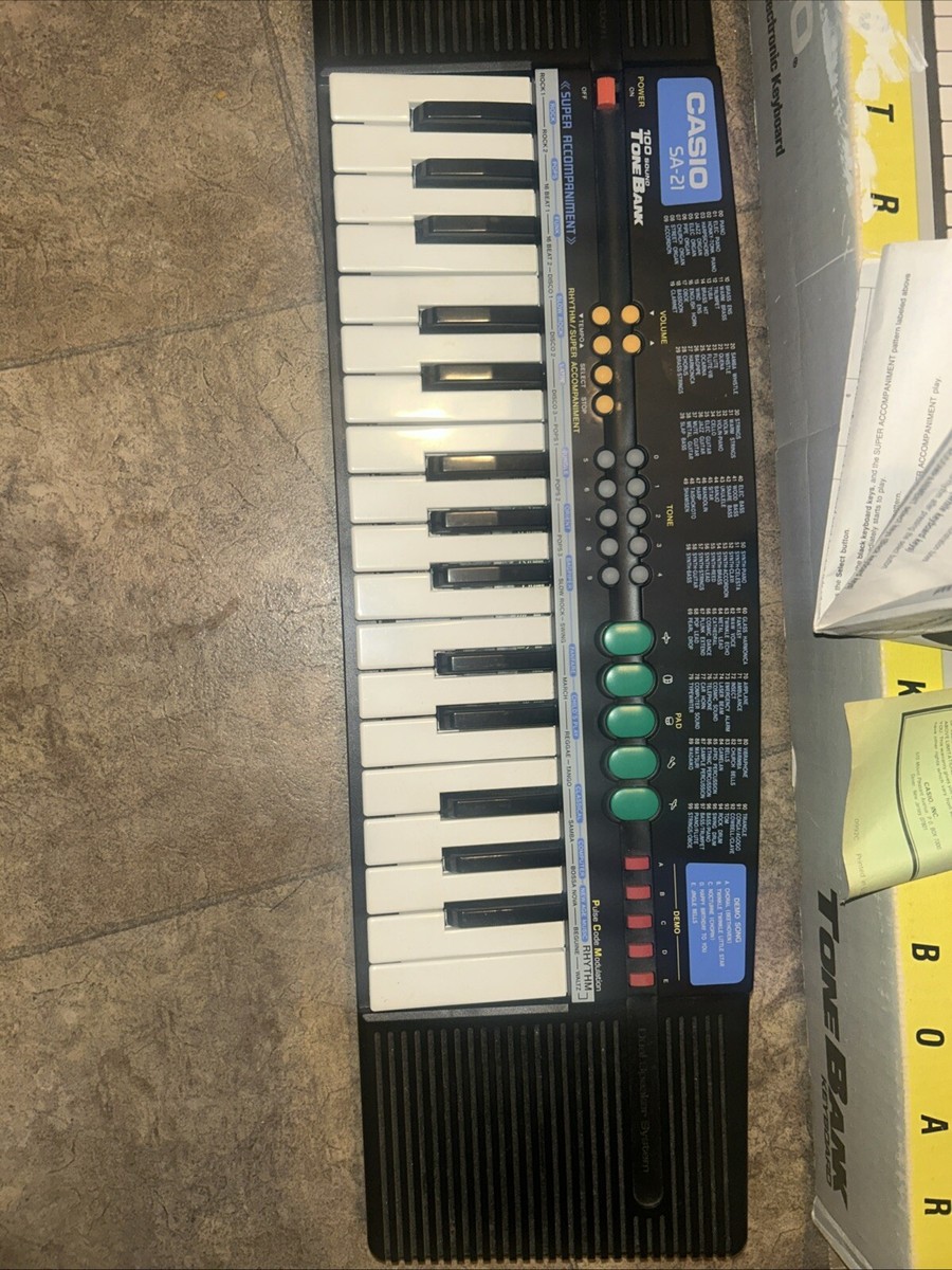 Casio SA-21 32 Keys Electronic Keyboard 79767330828|