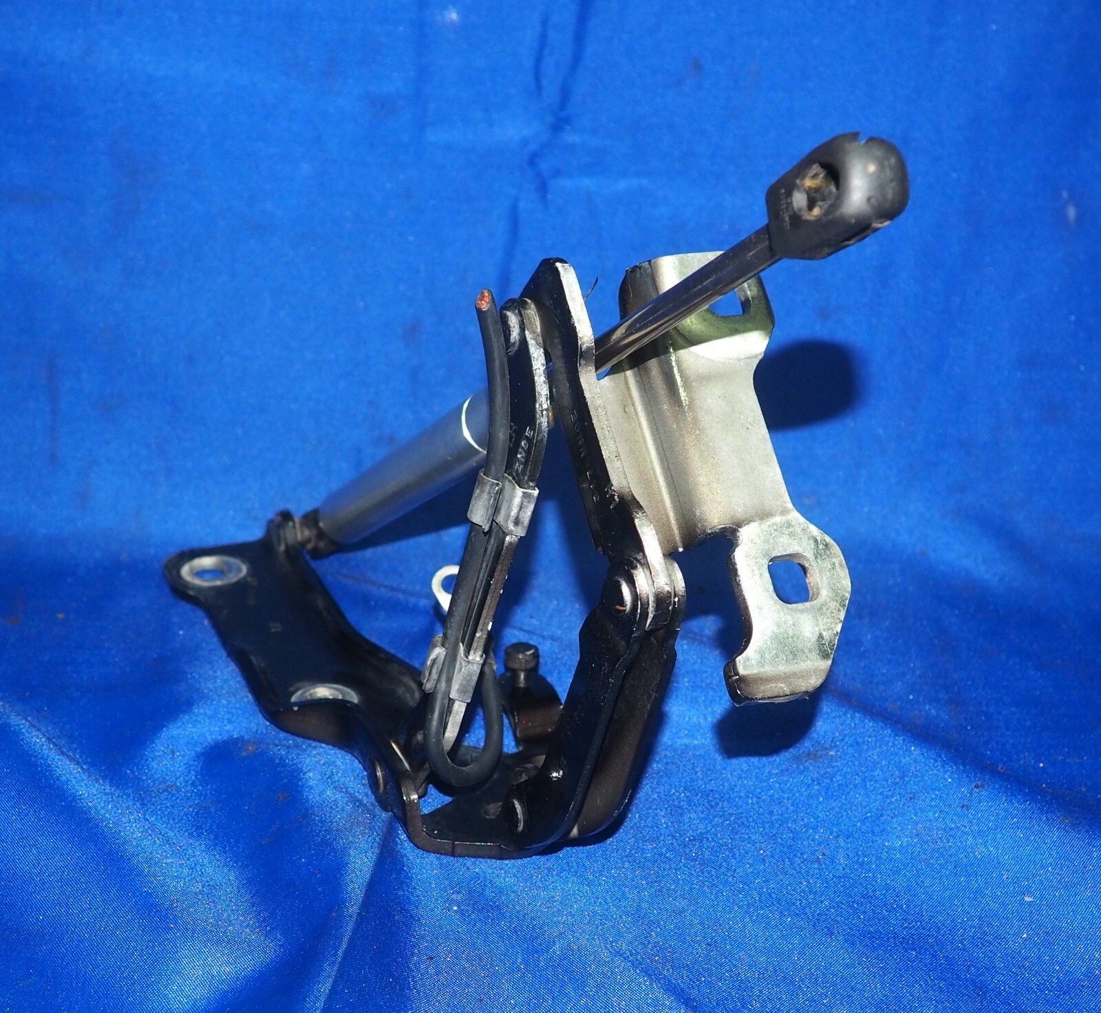 2010-2020 Aston Martin Rapide Left Driver Side Hood Bonnet Hinge OEM W/Warranty
