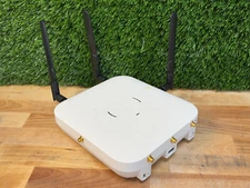 Pre Owned | Extreme Networks AP410e / AP410e-FCC Wireless Access Point - White