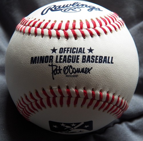 Chicago Cubs Brendon Little Signed Rawlings Minor League Baseball Auto - Picture 2 of 2