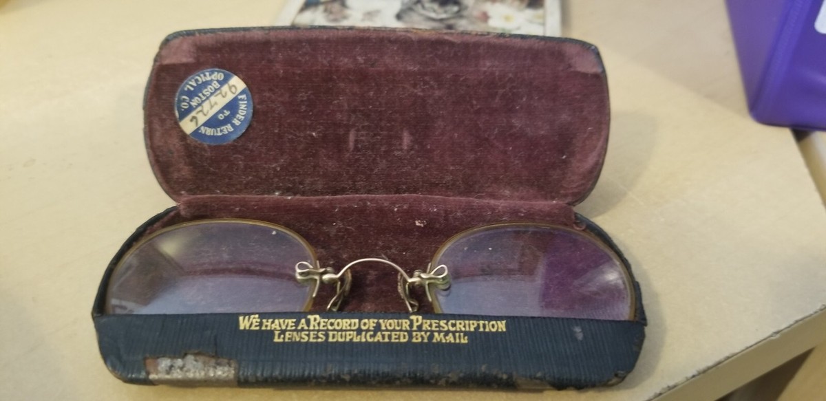 VTG 1/10 12K GF Ful Vue Gold Fill Wire Eyeglass Etched Oval 