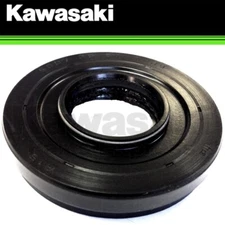 NEW 2005-2024 KAWASAKI GENUINE BRUTE FORCE 650 750 REAR DRIVE SHAFT OIL SEAL