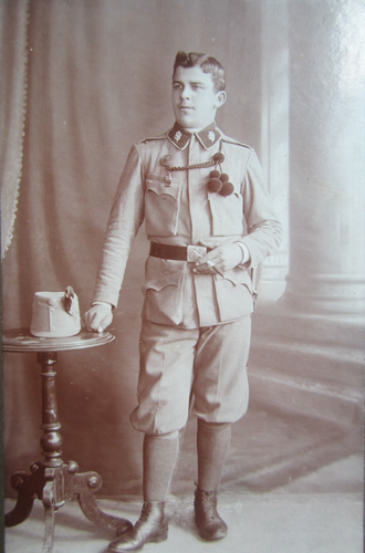 Foto CDV Militaria K. U.K. Ufficiale Cacciatore di Montagna Uniforme Merano Alto Adige 1914 ca. - Foto 2 di 9