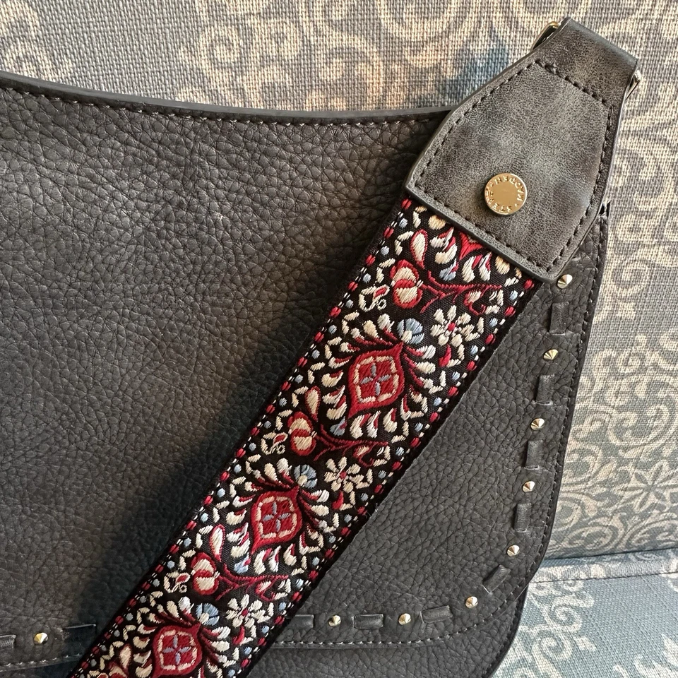 Steve Madden Gris Oscuro Sillín Bandolera Borla Cartera Patrón Correa de Guitarra Foto 4 de 4