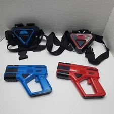 Sharper Image 2-Player Electronic Laser Tag Game Set Gun Vest Armor Ages 8+