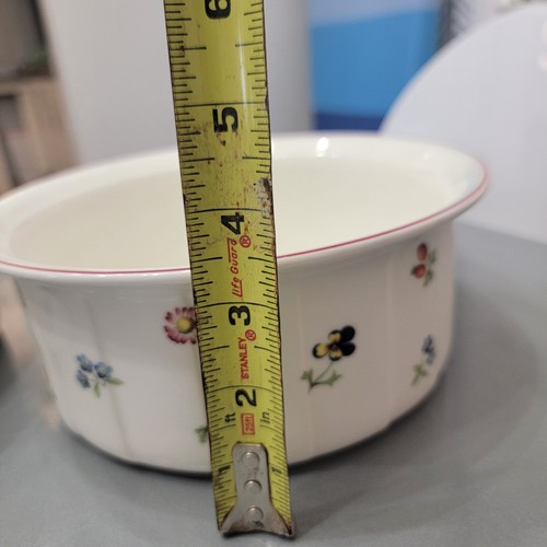 Villeroy & Boch Petite Fleur Serving Bowl Soufflé 10" and 8 3/4” Lg Flair Rim - Picture 8 of 13