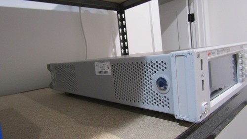 Keysight N5183B 1EA/540/U01/UNY MXG Analog Signal Generator, 9KHz - 40 GHz - Picture 10 of 14