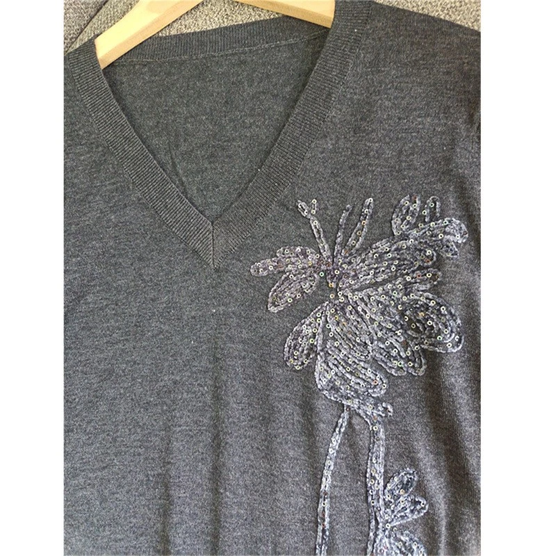 Brunello Cucinelli Womens Autumn New Bead V-Neck Wool Knitted Cardigan - Image 4 of 4