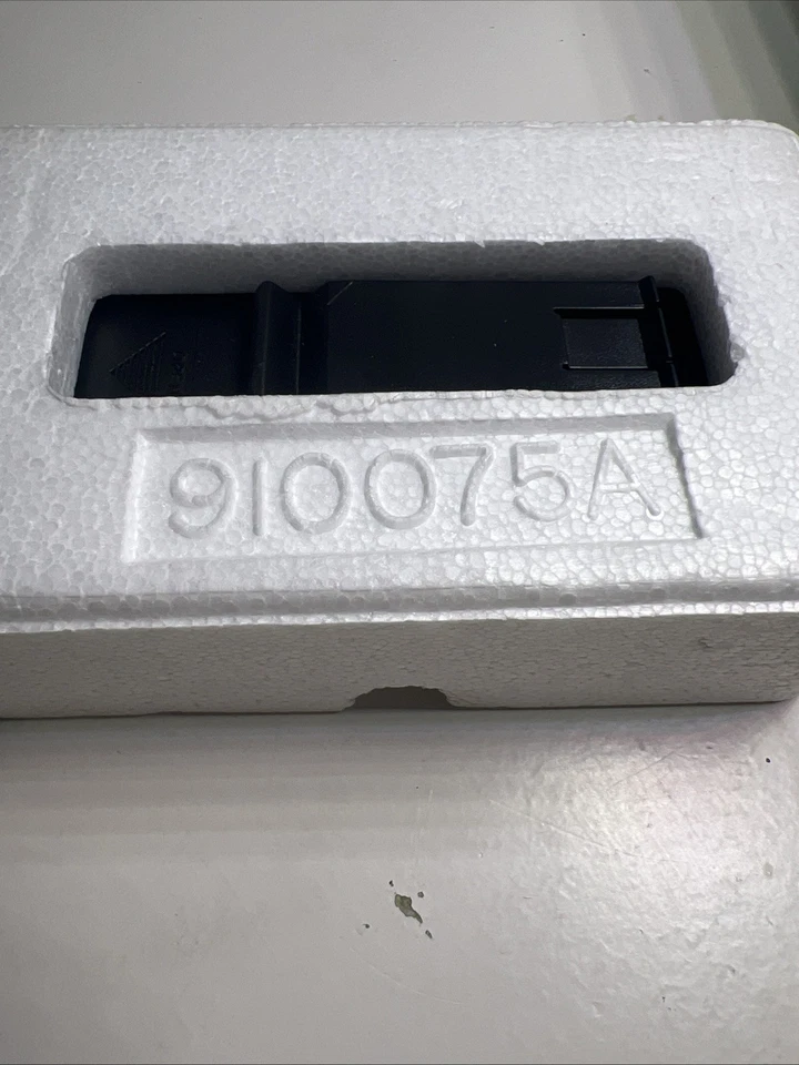 VTG Realistic Walkie Talkies FM Transceivers 21-401 / 49 MHz Radio Shack New - Image 4 of 4