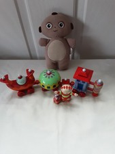 IN THE NIGHT GARDEN NINKY NONK TRAIN AND SOFT PLUSH MAKKA PAKKA WITH SMALL UPSY