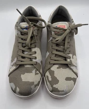 Straight Down The Original Camo Shoe Men Size 10 20104