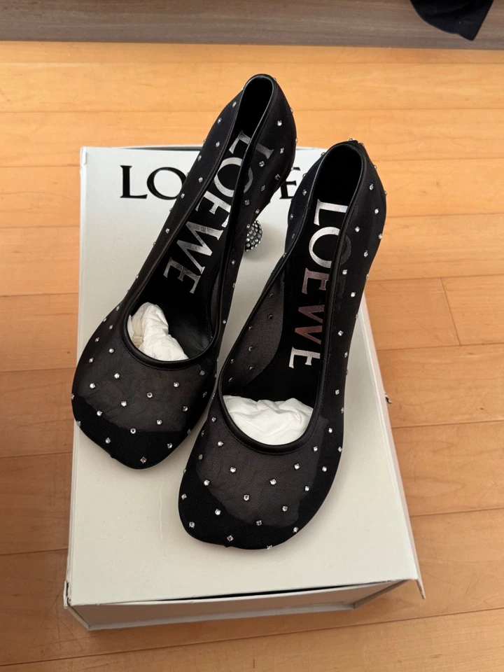 Bombas de brinquedo Loewe, saltos de malha de cristal, Jonathan Anderson, saltos de festa de fim de ano - Imagem 4 de 4