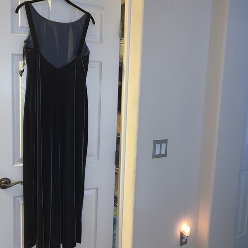 Rhapsody Stretch Velvet Velour Gray Sleeveless Pullover Maxi Dress Size 8 - Picture 4 of 4