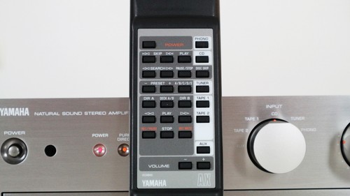 Yamaha AX-10 Titan Verstärker in Midi Format inkl. Fernbedienung - Bild 6 von 13
