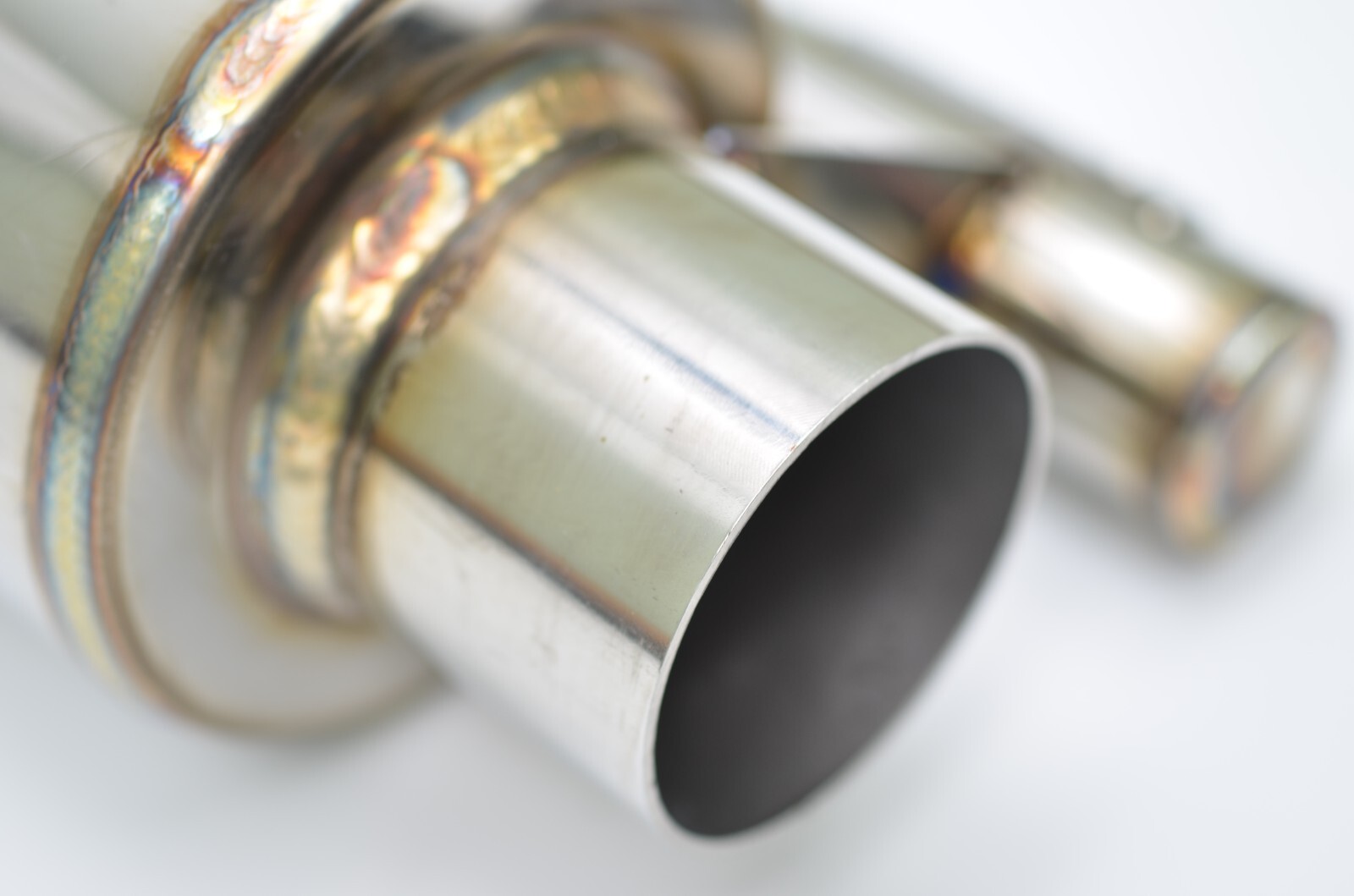 Performance Muffler 1320 Performance Ultra Quiet Resonator Muffler | 2.5" Inlet/Outlet, Polished Stainless Steel, Universal Fit 2.5 Resonator