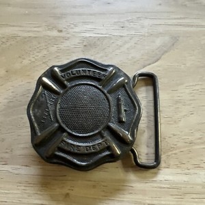 Classic Vintage Volunteer FIRE DEPT Firefighter Ladder Metal Belt Buckle 1970's