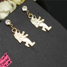 New White Enamel Cute Astronaut Crystal Fashion Women Stand Earring Gifts