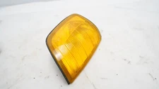 86 - 93 Bosch OEM Mercedes Benz W124 300e LH Drivers Turn Signal Marker Light