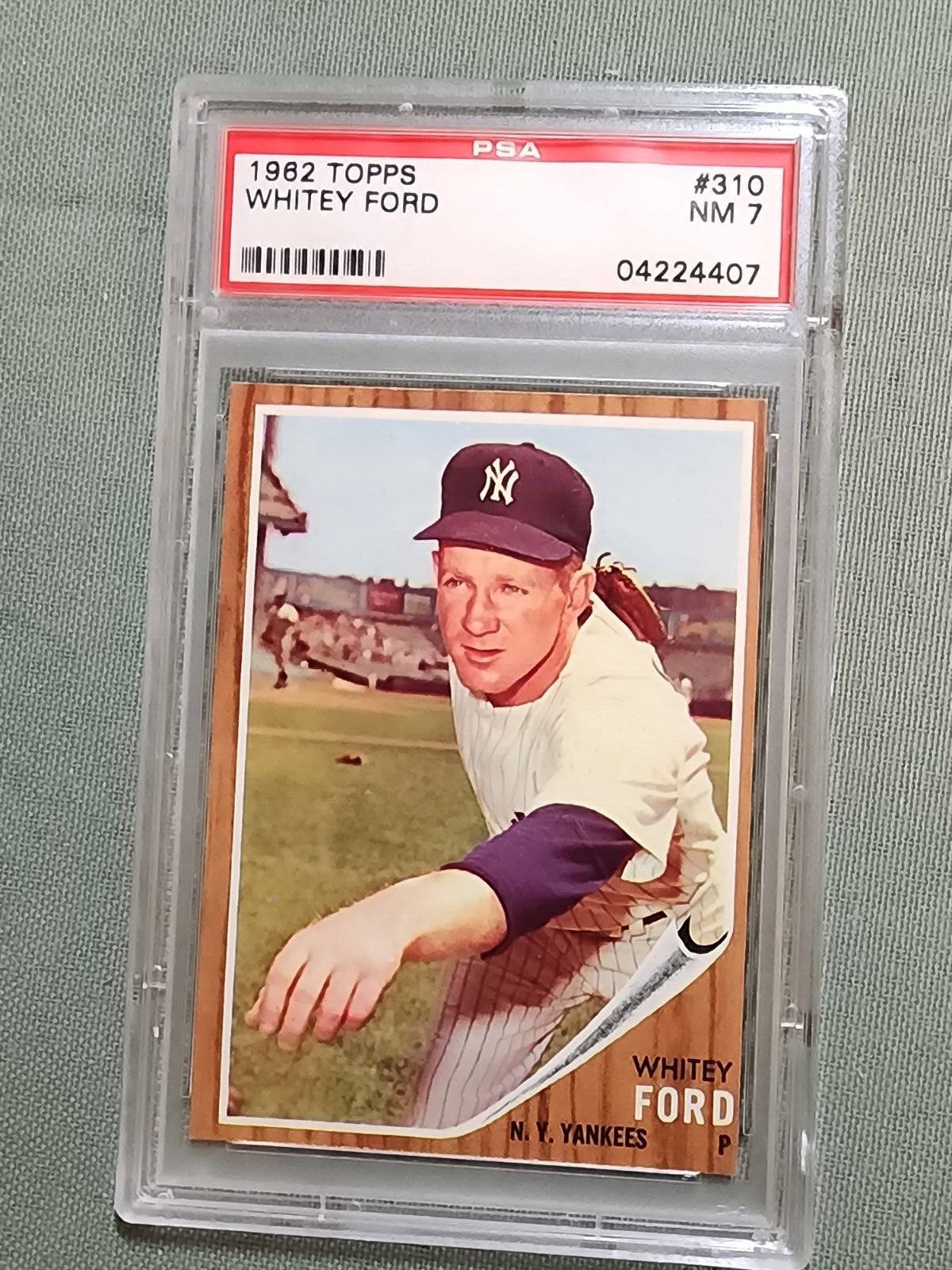 1962 Topps #310  Whitey Ford PSA 7