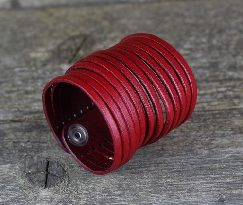 Red leather bracelet, women's cuff, men's bracelet, leather accessories. - Picture 6 of 10