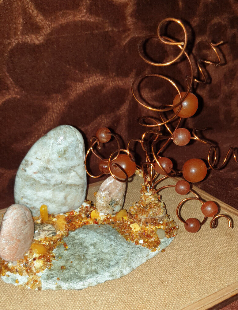 Natural Baltic amber gems table decore figurine stones stone round bead charm
