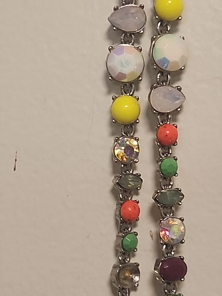 Collar de cristal fluorescente y opalescente tono dorado J Crew Foto 2 de 4