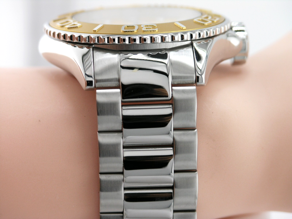 NEW INVICTA 47543 GRAND DIVER AUTOMATIC GOLD DIAL STEEL WATCH 300M