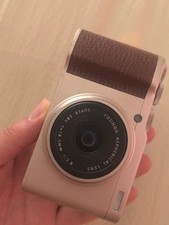 Fujifilm XF10 24.2 MP Digital Camera Fixed 18.5mm 28mm equiv. F2.8 lens