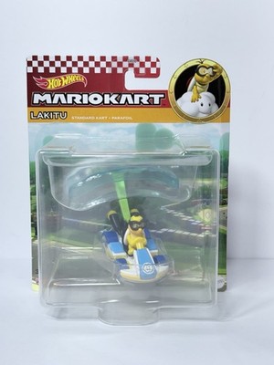 Hot Wheels Mario Kart Lakitu Standard Kart Parafoil Glider 1:64 Mattel HDB45 NEW