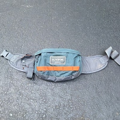 DAKINE Hot laps Mountain biking pack Adjustable 1 Pocket Green Gray Orange