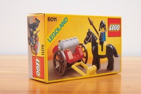 LEGO Castle 6011 Black Falcons Black Knight's Treasure NEW SEALED Very Good