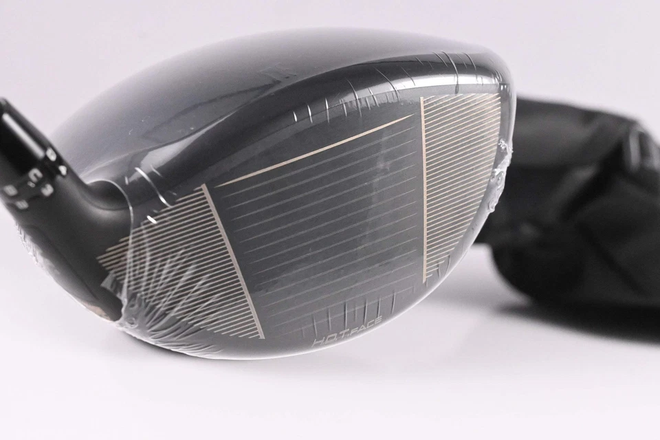 Left Hand Cobra DS-Adapt MAX-D Driver / 10.5 Degree / Senior Flex Vanquish 4 - Image 4 of 4