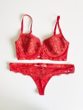 Adore Me 36DD XL red lace lighty lined balcon...