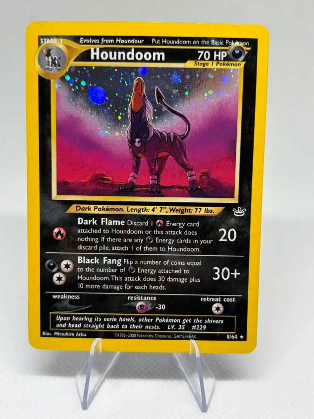 2001 Pokemon Neo Revelation Holo Houndoom #8 INCREDIBLE CONDITION GRADEABLE!!!