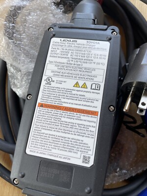 Brand New!!! Lexus RZ/NX/RX/TX OEM Plug-in EV 5-15 Charger