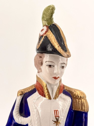 2 Modern Reproduction CERAMIC NAPOLEONIC SOLDIER ORNAMENTS Signed D mark - Picture 8 of 16