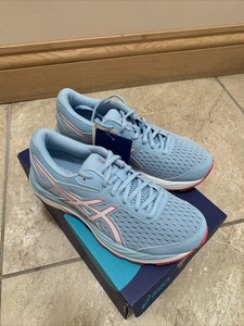 asics trainers size 4