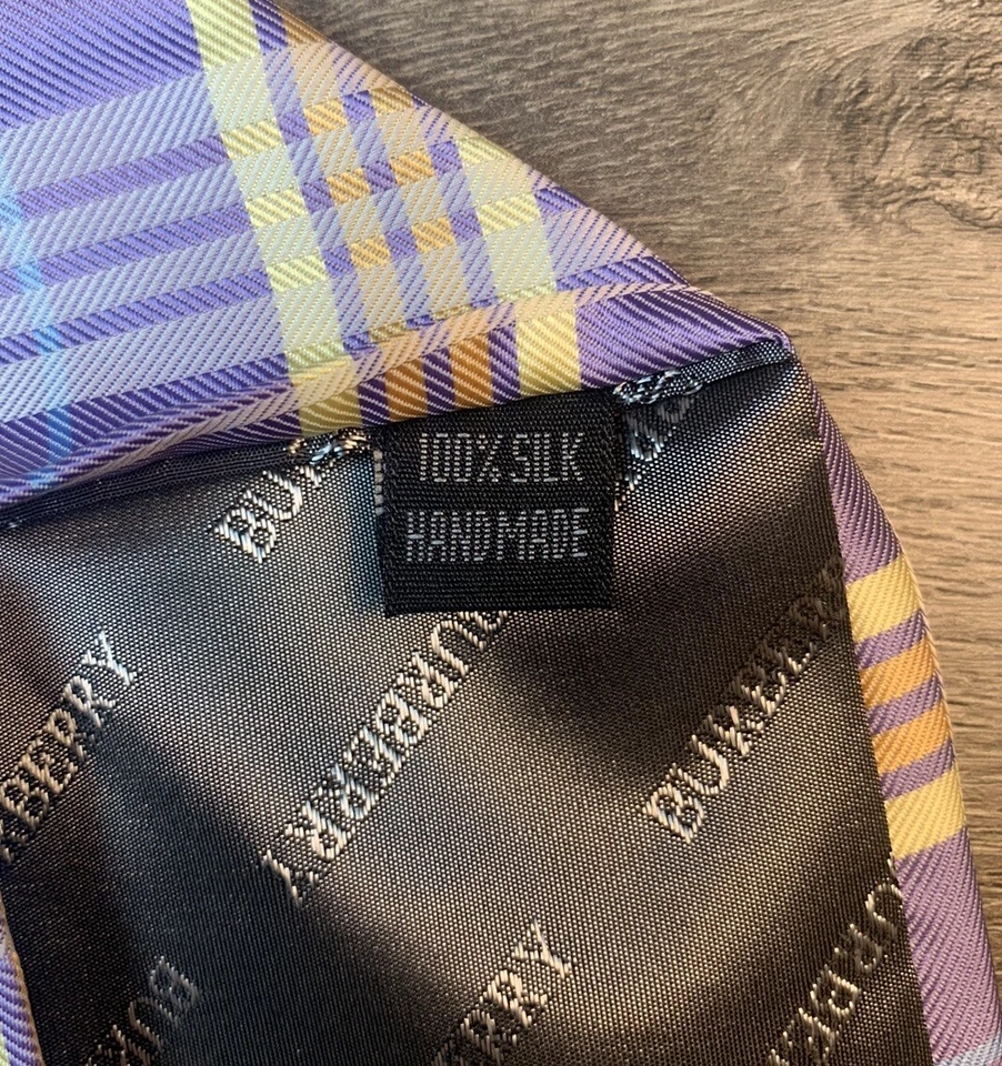 Corbata BURBERRY ancha clásica 100 % seda hecha a mano Foto 3 de 4