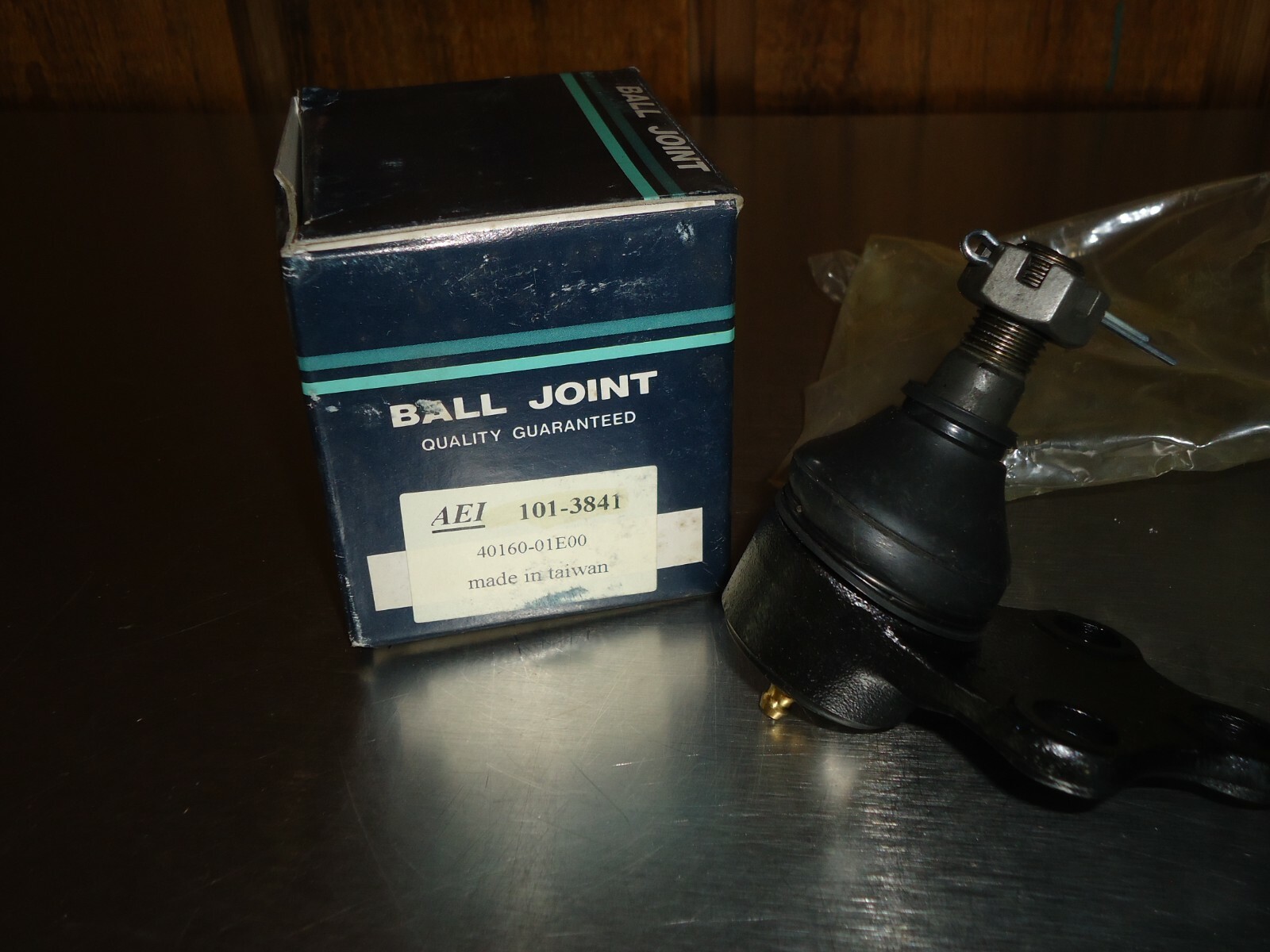 New NOS AEI Front Lower Ball Joint 1013841 4016001E00 Fits Nissan