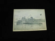 Steamer "Hendrick Hudson" of the Hudson River Day Line Postcard