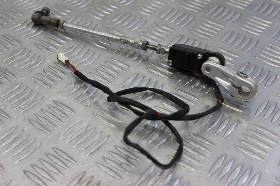 Aprilia RSV4 Factory Quickshifter Genuine APRC SE 2009 to 2012 B031 Foto 3 de 4